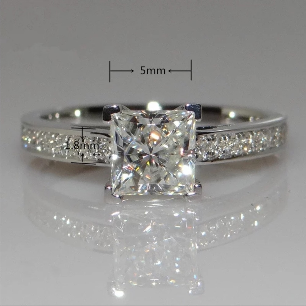 💯 NEW CUT 925 STERLING SILVER DIAMOND ENGAGEMENT RING, CUTE RING, SHINY RING. - Picture 5 of 5